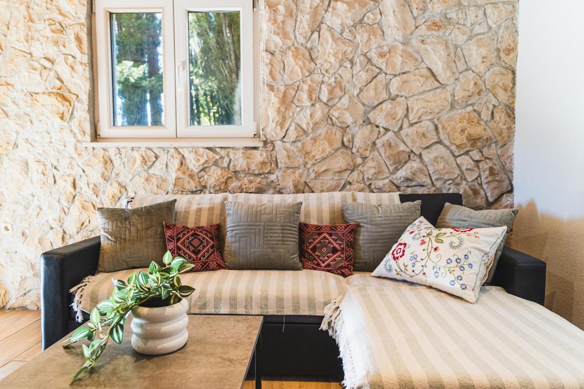 Lovorno Country House Uros In Nature With Pool מראה חיצוני תמונה